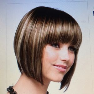 Brown straight Chin length synthetic wig